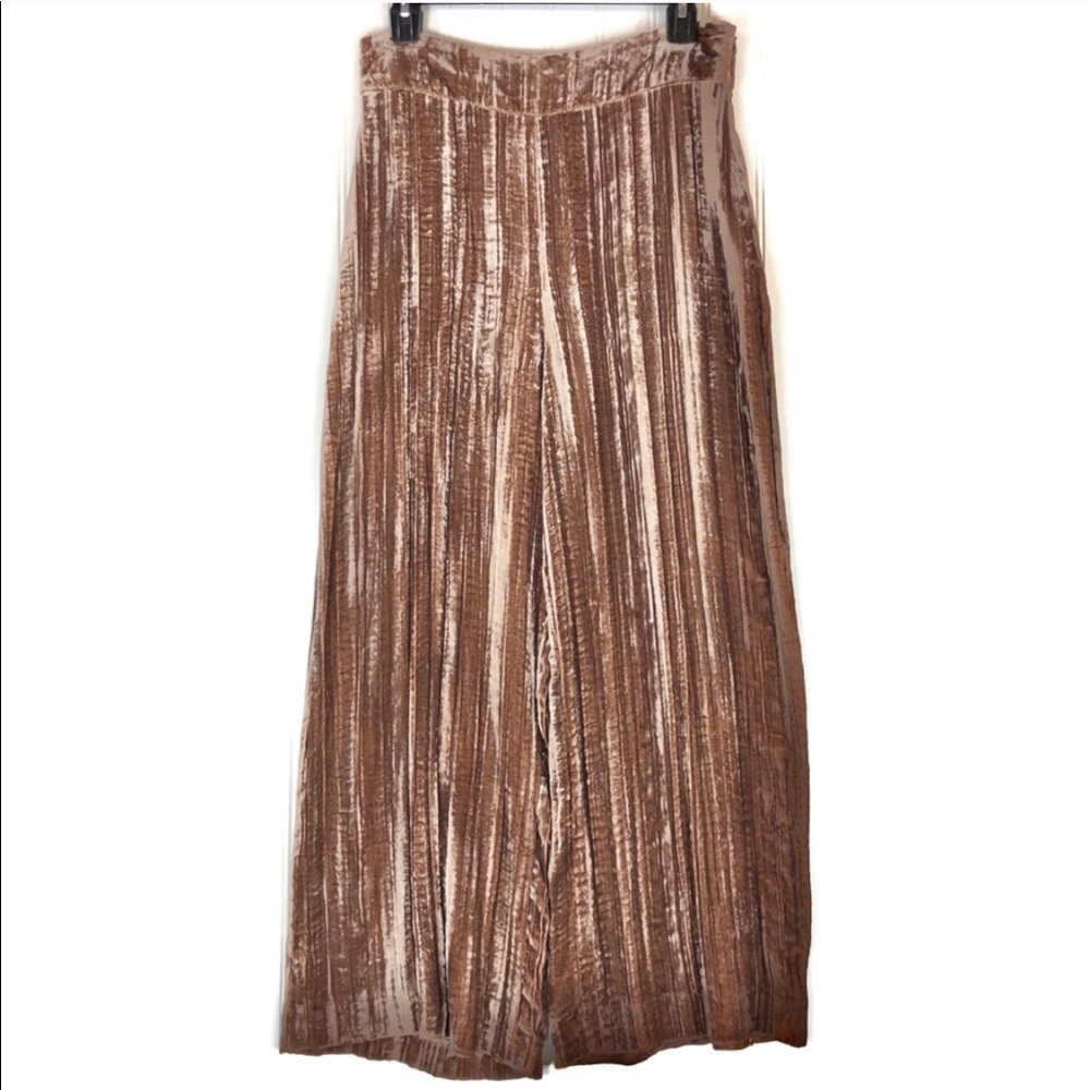 Zara crushed velvet culottes pants (M)